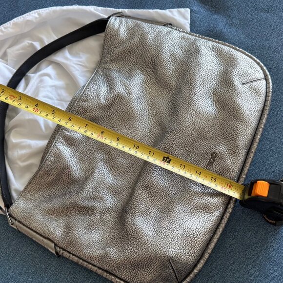 Beautiful AUTHENTIC Jimmy Choo Metallic Silver Pebbled Leather Bag - LIKE NEW! - Picture 5 of 14